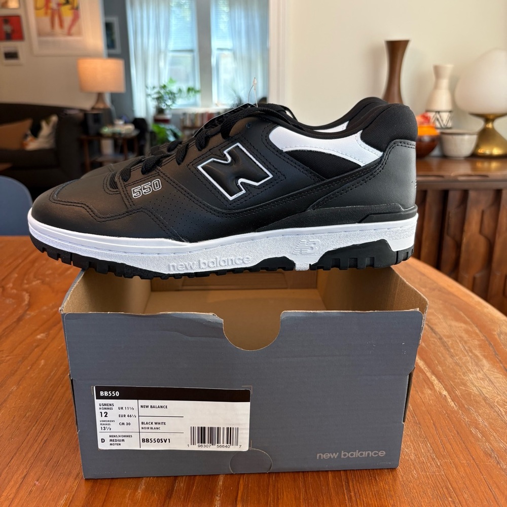 BNIB!  Men’s New Balance 550 in black & white.  Size 12